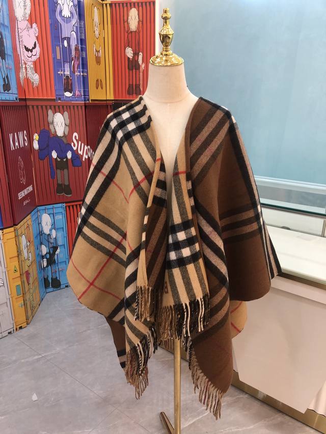 Original version welcome to compare . Cape contrasting plaid cashmere shawl 14