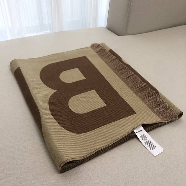 Everyone should get one! Burberry's latest double-sided scarf with large letter