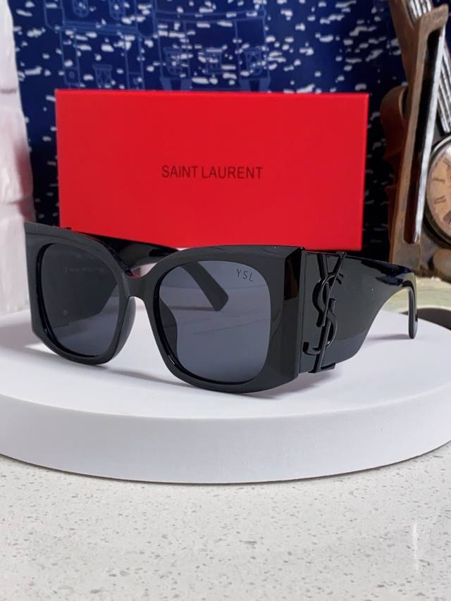 Saint Lauren 2025 new Ysl wide-rimmed sunglasses for women, large-frame glasses,