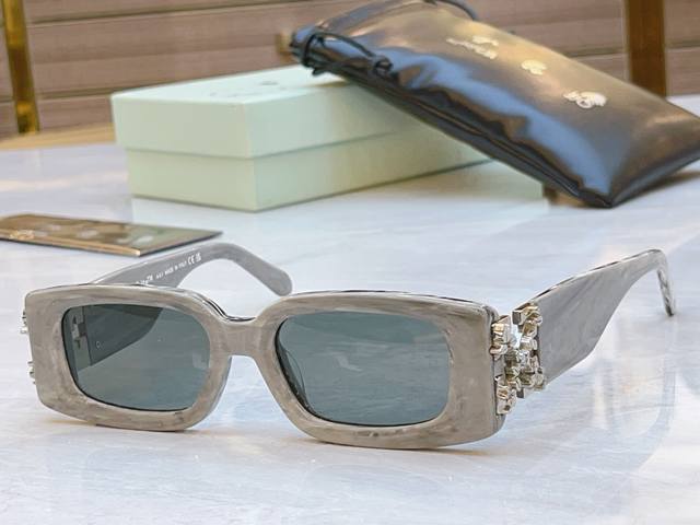 Off White* New sunglasses, Model:Oer 1098F, Size: 51 20-145