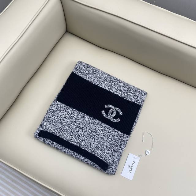 Chanel's new Chanel ribbed knitted long scarf is so beautiful [tears] The royal