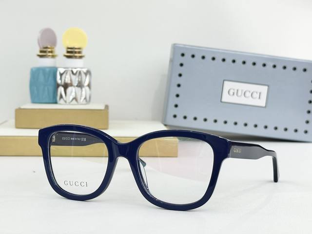 Gucc* Model: Gg1863O Size: 51 ports 19-145