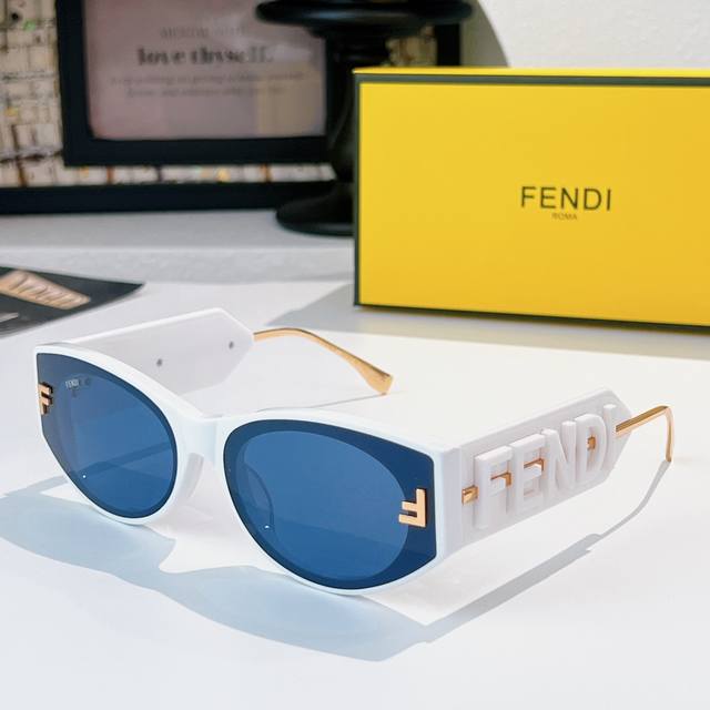 Fend* Model: Fe4096 Size: 53 ports 22-145