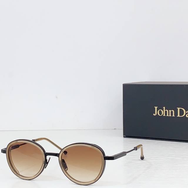 John Dali* Mod: Christian Size: 48-23-145 with box