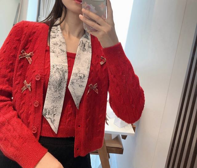 This Mitzah scarf is crafted from white and navy silk twill and embellished with