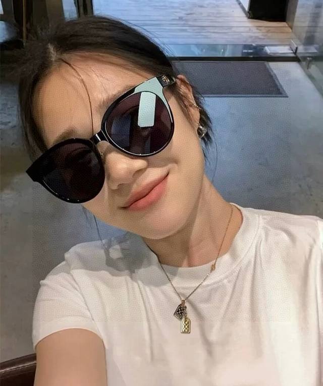 Dior-Dior 2025 Spring New Trend Hot Style Fashion Round Frame Polarized Sunglass