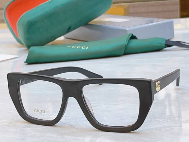 Gucc* Gucci new glasses frame, Model: Gg1724O, Size: 53mm 20-145mm