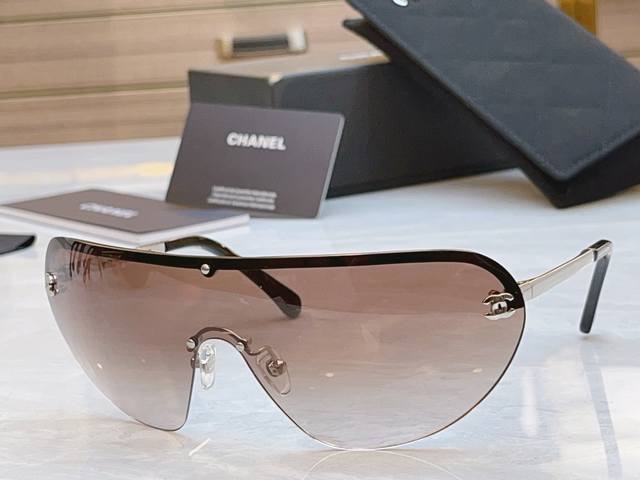 Chane* Chanel new sunglasses, Model: Ch9572, Size: 153 0-122