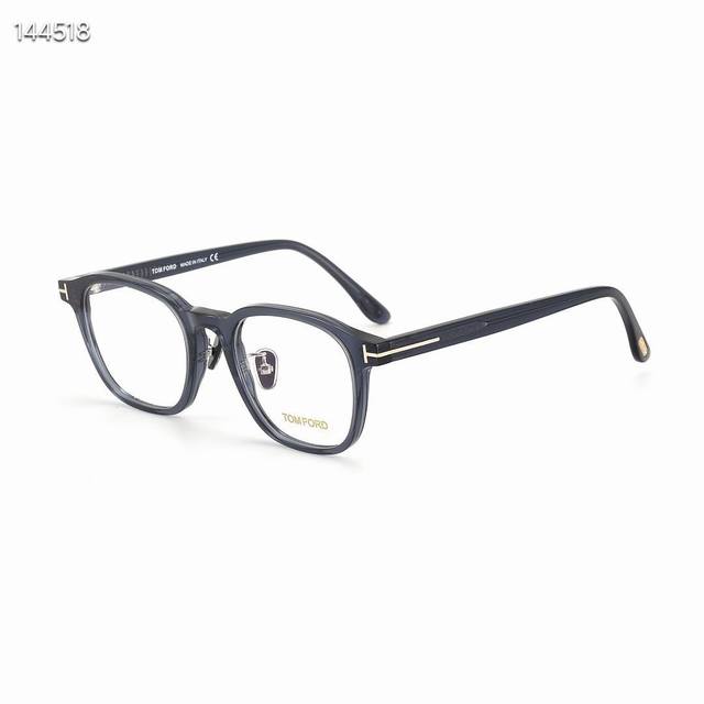 Tom For*Model: Tf6012-K-Bsize: 50 ports 21-145