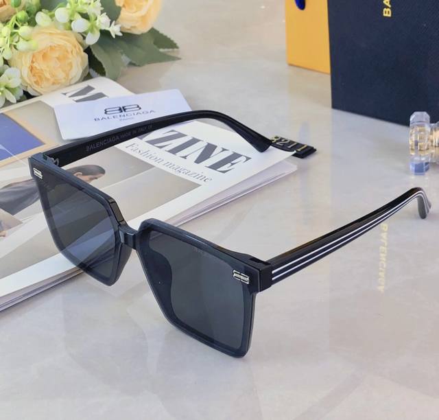Balenciag*Korean fashion Ins one-piece sunglasses for women, Internet celebrity