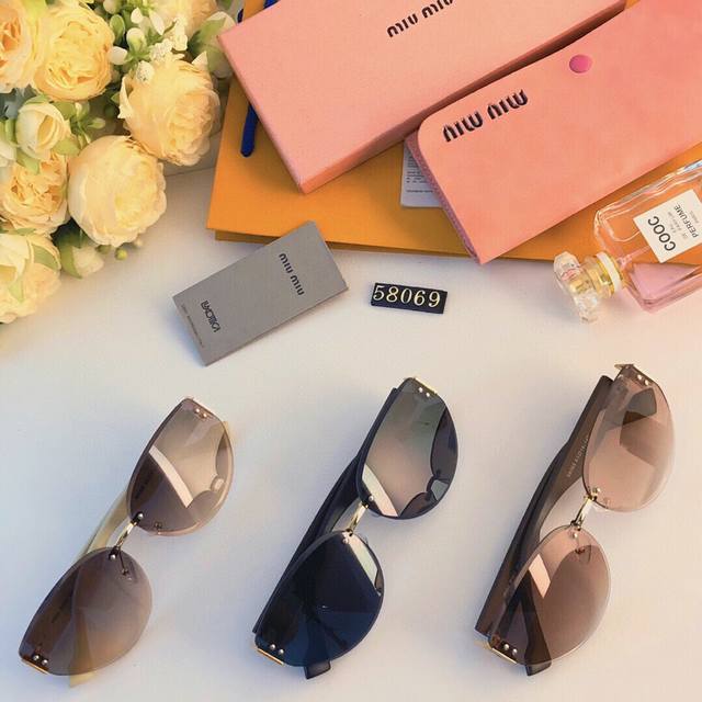 Miumi* new fashion oval small frame sunglasses for men and women all-match metal