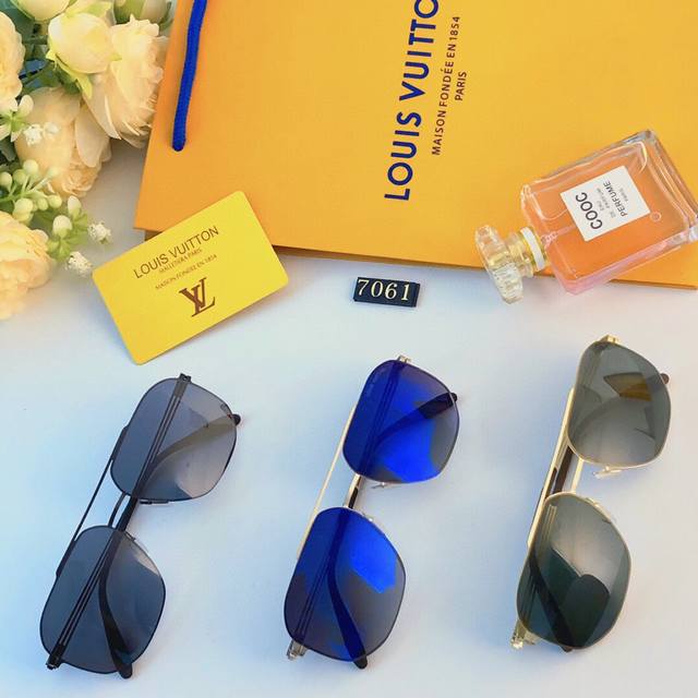 Louisvuitto* New Double-Bridge Metal Luxury Men's Sunglasses Fashion Trend Drivi