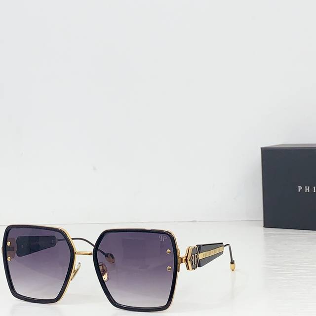 philipp pleinmodel:Sp Vsize:59 port 17-142