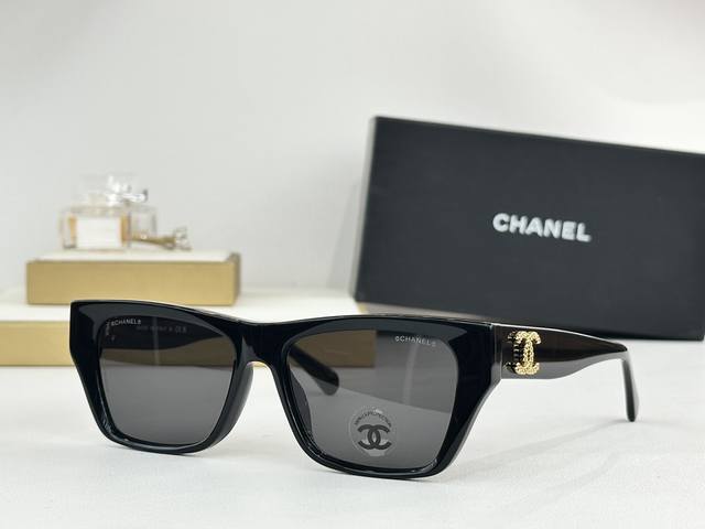 Chanel Mod: Ch3495 Size: 55 ports 17 145