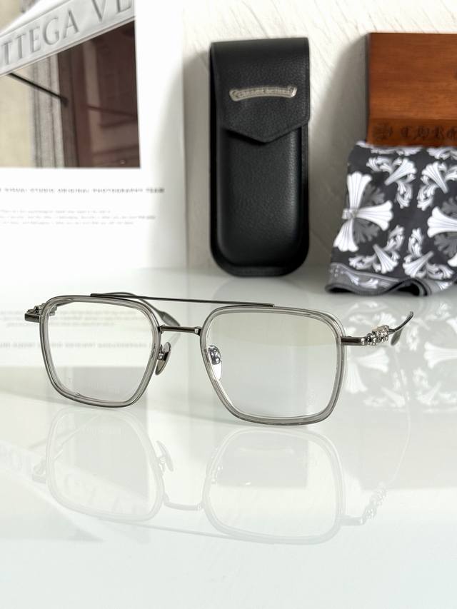 New Titanium Chrome Heart Large frame pure titanium can be matched with myopia s