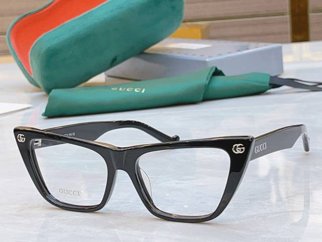 Gucc* Gucci new glasses frame, Model: Gg1726O, Size: 55