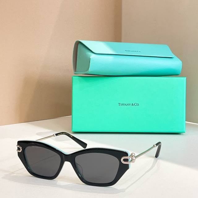 tiffany&Co.Model: Tf4231U Size: 53 ports 16-140