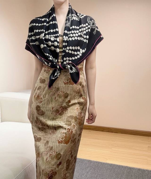 Necklace jewelry printed cashmere 110 double-sided velvet, a rare feminine beaut