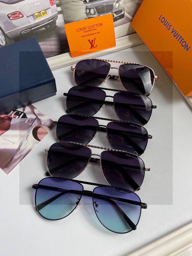 New Brand: Louis Vuitton LV Original quality unisex polarized sunglasses. Mater