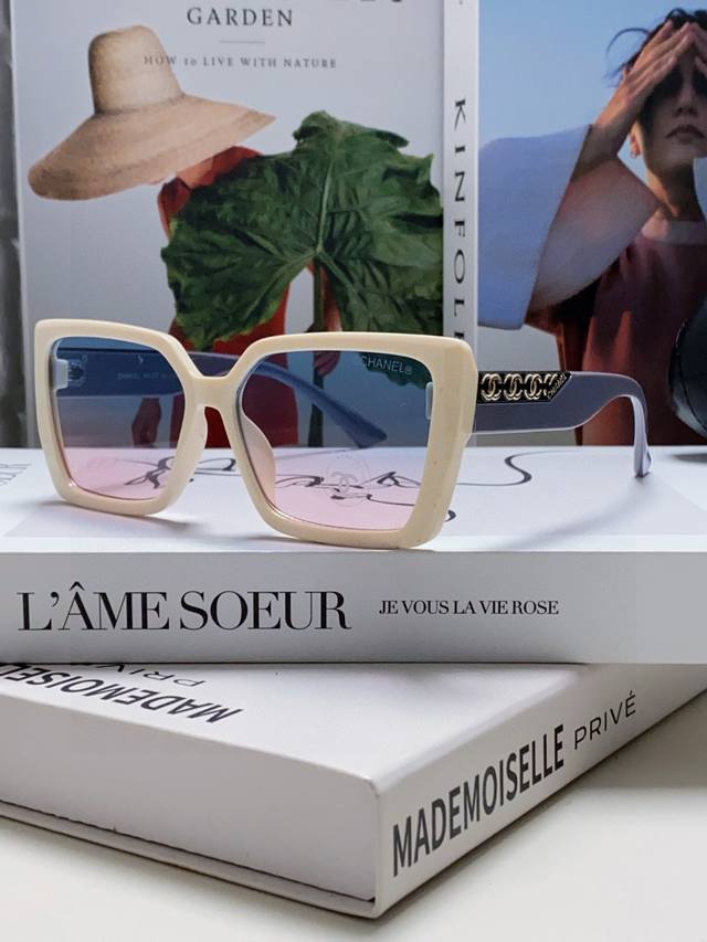 Chanel Chanel fashion sunglasses lenses top luxury high quality [kiss] temperame