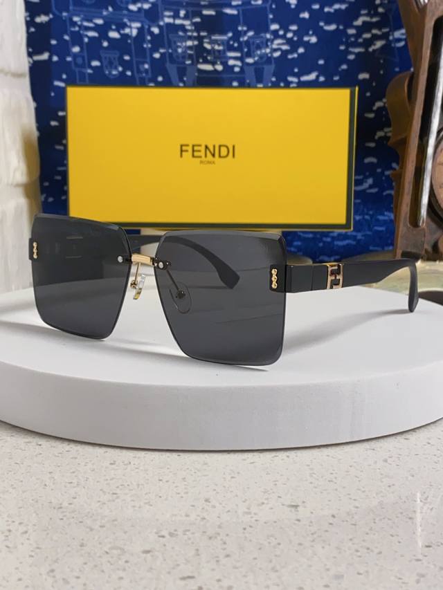 Fendi Fendi 2025 new European and American retro frameless sunglasses for women