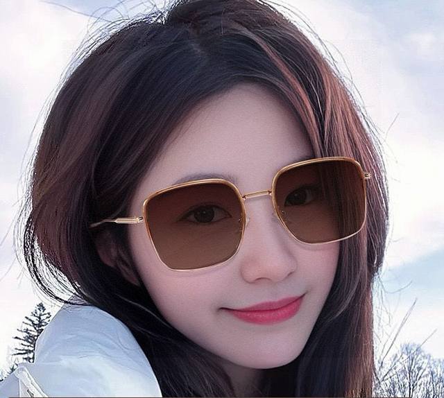 Gucci-Polarized Sunglasses 2025 Spring New Trend Hot Fashion Square Frame Polari