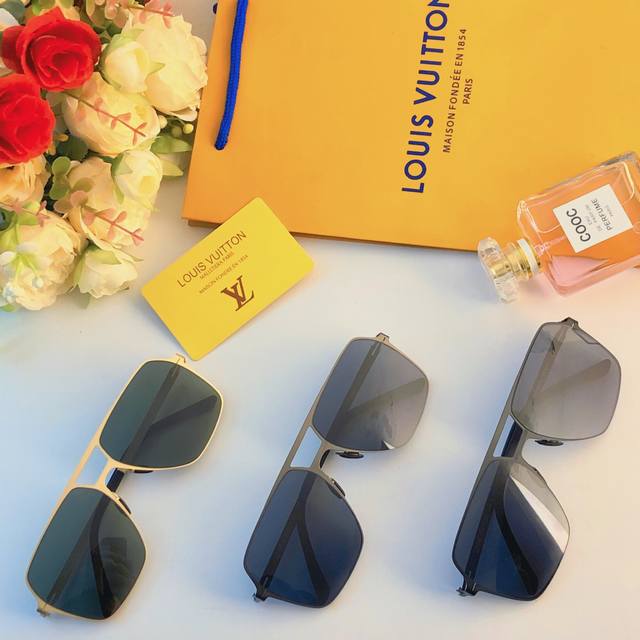 Louis Vuitto* Men's Screwless Integrated Buckle Driving Sunglasses, Lightweight,