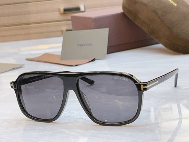 Tom For* Tom Ford new sunglasses, Model: Ft1208, Size: 61/12-140