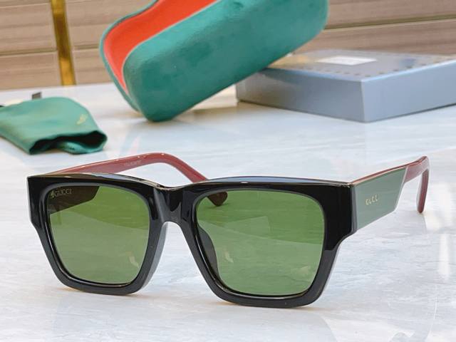 Gucc* Gucci new sunglasses 1688S, Model: Gg1337S, Size: 54 20-145