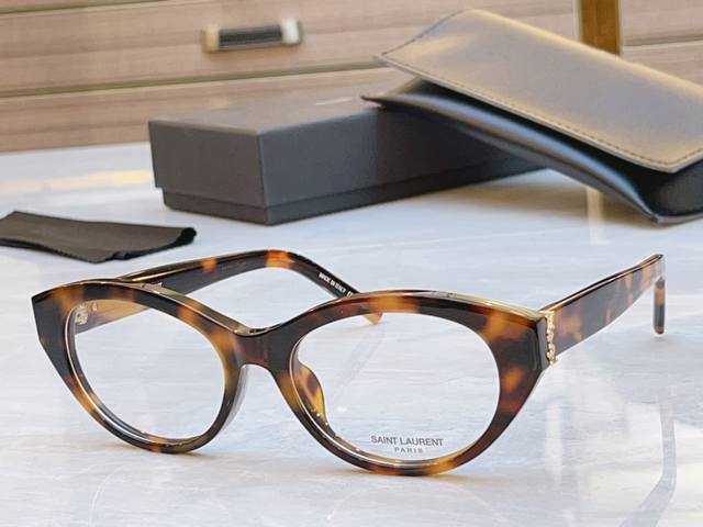 Saint Lauren* new glasses frame, Model: Sl M148 F, Size: 54 18-145