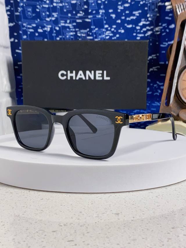 Chanel Chanel 2025 new retro small fragrance style glasses myopia men and women