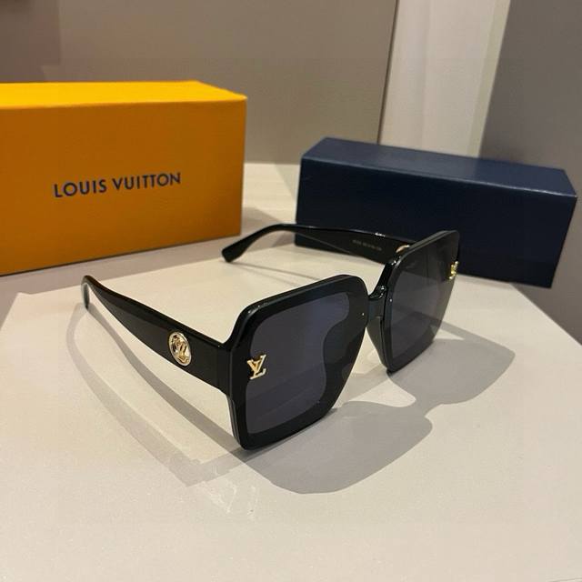 Lv Louis Vuitton sunglasses, sun visors, European and American fashion brands, m