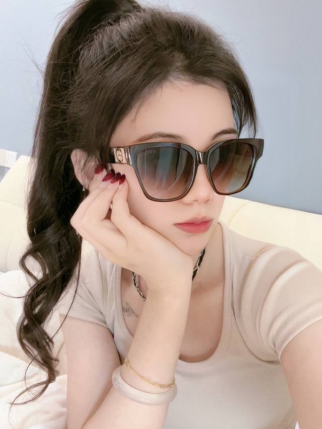 Gucci 2025 Spring New Trendy Hot Style Fashion Square Frame Sunglasses High Qual