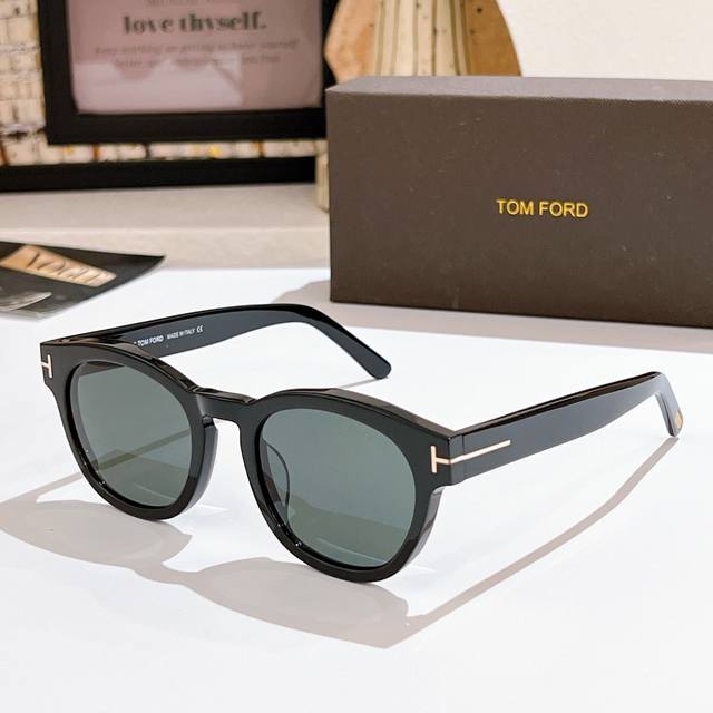 Tom For* Mod: Tf 0590 Size: 51 ports 21-145