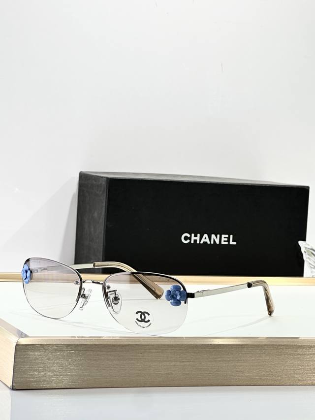 Chanel Model: Ch4135 Size: 55 ports 18-130