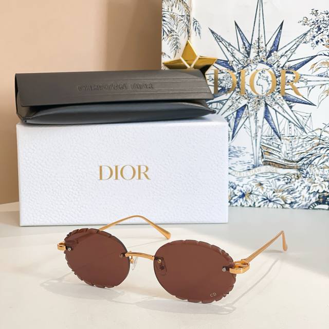 dio*Model: Dsgta57Ucr Size: 59 ports 20-138