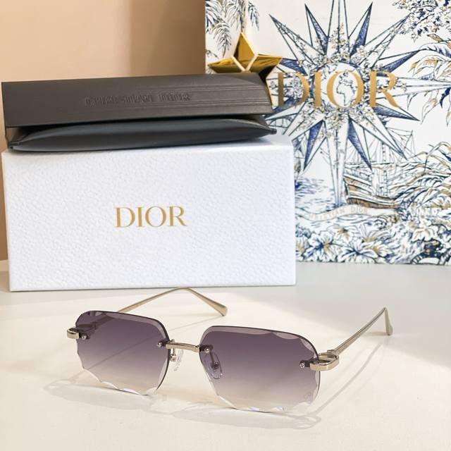 dio*Model: Dsgta56Ucr Size: 60 ports 17-138