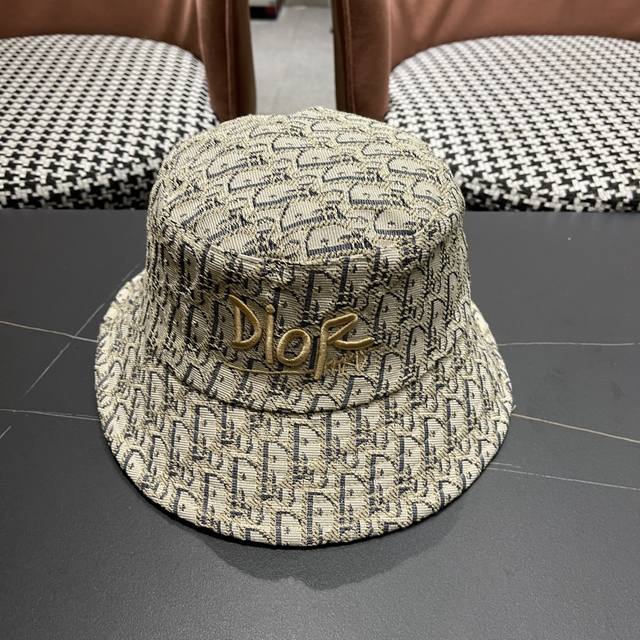 Dior new 2025 original bucket hat, exquisite and pure style, very popular in the