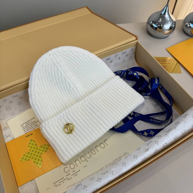 Lv Louis new woolen hat, head circumference 57cm