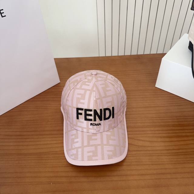 Fendi Fendi monogram series baseball cap classic Ff mid-century single product,