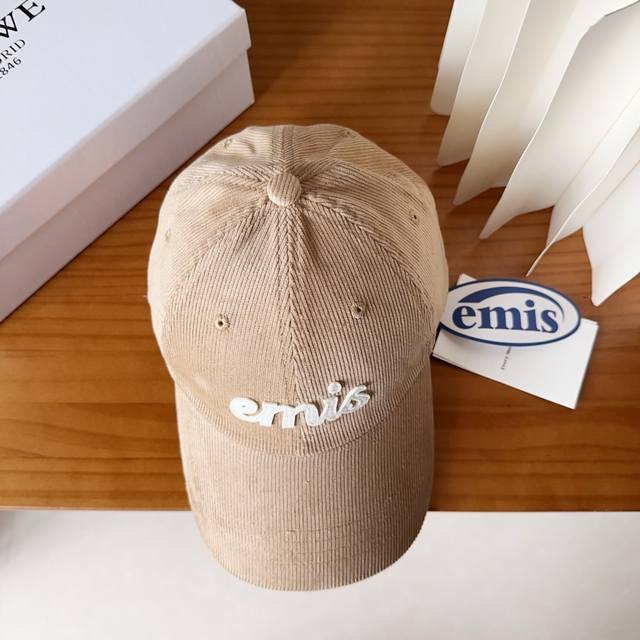 Emis new corduroy baseball cap, new peaked cap, unisex, head circumference 57cm