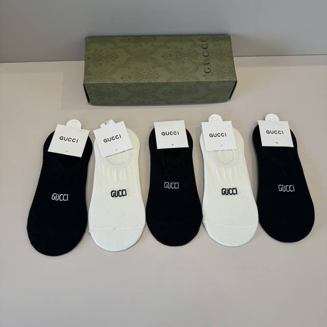 Gucci's new early autumn boat socks, classic style, fashionable and advanced! A