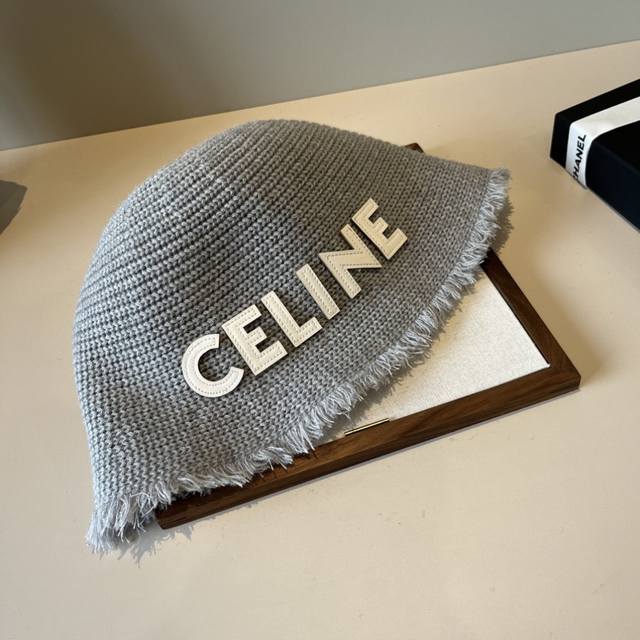 Celine new bucket hat, head circumference 57cm