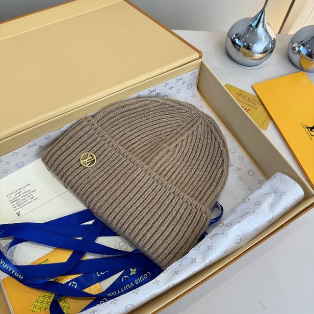 Lv Louis new woolen hat, head circumference 57cm