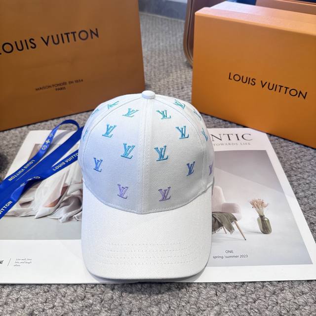 Louis Vuitton baseball cap Louisvuitton new Lv baseball cap, made with heavy cra