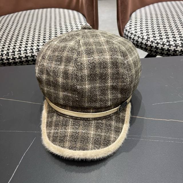 Chanel 2025 new Korean plaid octagonal hat women's autumn and winter plush brim