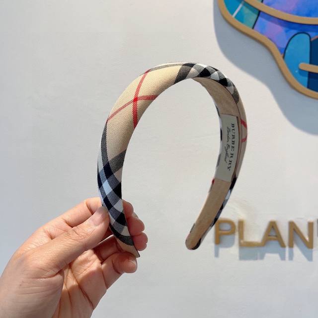 with packaging Burberry new headband, customer-supplied fabric details all real