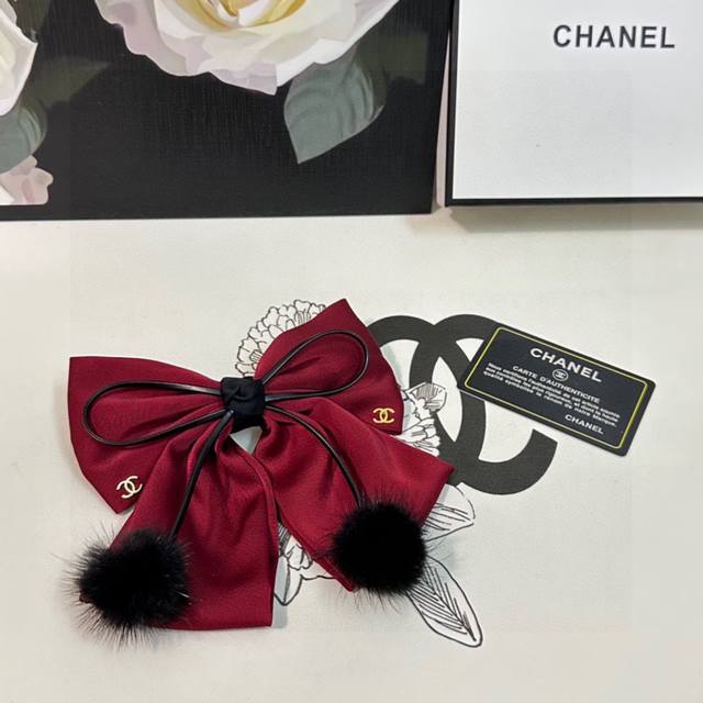 Special counter packaging Chanel's latest bow vintage five-piece gold hair clip#