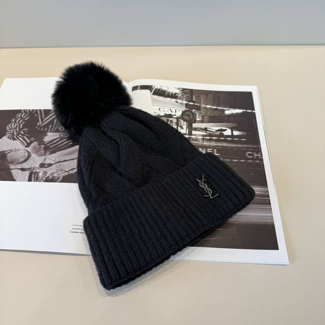 Ysl Saint Laurent 2025 early spring new simple woolen hat, new arrival, big bran
