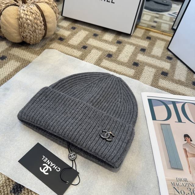 Chanel official website quality Chanel autumn and winter fashion blogger recomme